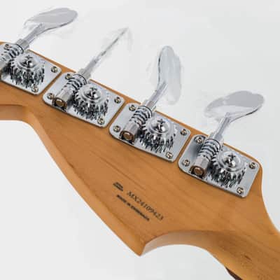 Fender Player II Mustang Bass PJ 2024 - Present - Aquatone Blue image 8