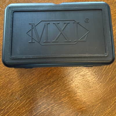 MXL 990 Condenser Microphone 2010s - Metal image 2