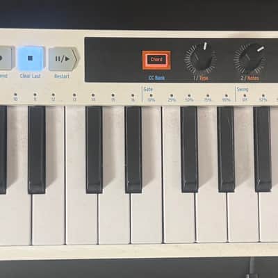 Arturia KeyStep 37 MIDI Controller and Sequencer 2021