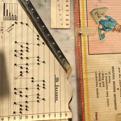 Mego kids VINTAGE Zippy Zither w sheet music & tuning Chart Made in Japan image 4