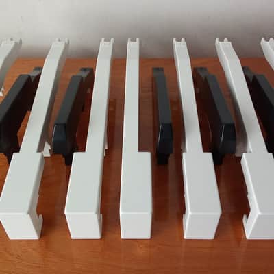 Kurzweil K2600X - 6 octaves available (12 keys for each sell) - (for destinations outside of those specified, please write to me)