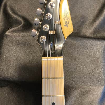 Leo Jaymz Leo Jaymz 2025 - Black/ silver burst with maple neck and fingerboard image 3