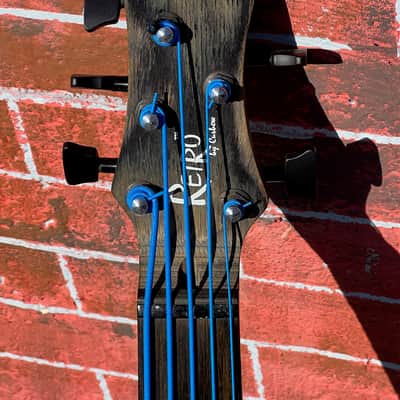 Curbow Retro Petite 5-String Fretless 1995 Greg's original USA made Pearl White Sparkle Petite 5 ! image 5