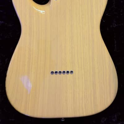 Tom Anderson Guitarworks T Icon - Translucent Butterscotch with hardshell case image 4