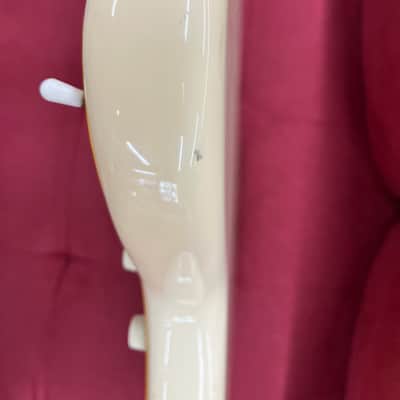 Squier J Mascis Jazzmaster with Rosewood Fretboard 2017 - Vintage White image 22