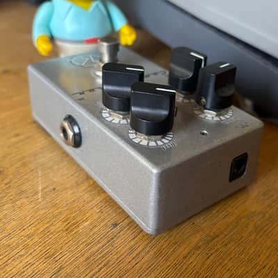 Silver Keeley KCOMP+ Compressor Plus Guitar Effects Pedal image 4