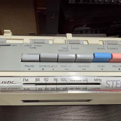Realistic Jambox Portable Cassette Player 1980s - Cream image 3