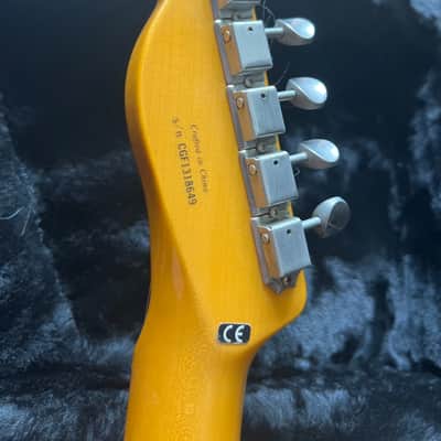 DEMO VIDEO Fender Modern Player Telecaster Thinline Deluxe (US customers, tax included in shipping cost)  with hard case 3-Color Sunburst image 7