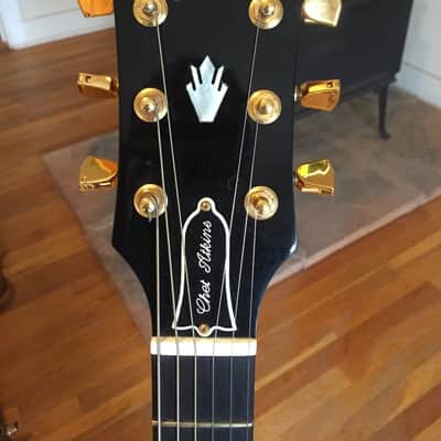 Gibson Country Gentleman  2001 Wine Red Finish image 6