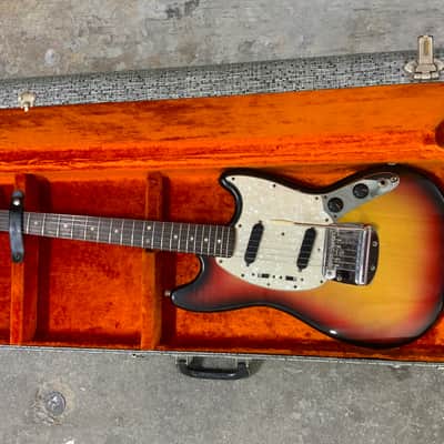 1972 Fender Mustang Sunburst — OHSC, BEAUTIFUL Mastery Bridge Upgrade (Original Bridge Included) image 9