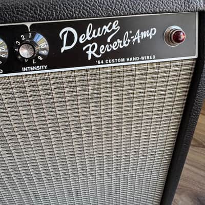 Fender '64 Custom Deluxe Reverb Handwired 20-Watt 1x12" Celestion Neo Creamback Guitar Combo image 5