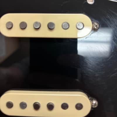 Fender Loaded pickguard 2023-2026 image 2