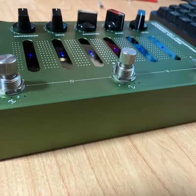 Darkglass Electronics ADAM Aggressively Distorting Advanced Machine 2020 - Present - Green image 2