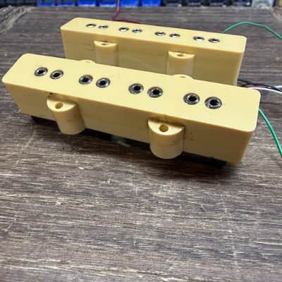 DiMarzio Jazz Bass Pickups patent applied for PAF Early 80s - Cream image 3