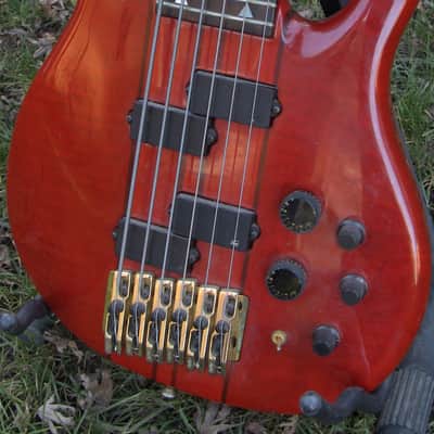 Peavey TL-6 Neck Thru  Red image 19