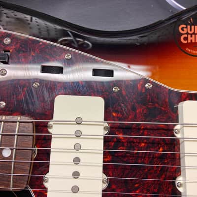 2021 Fender FSR Traditional II 60s Jazzmaster Left-Hand 3-Color Sunburst image 11