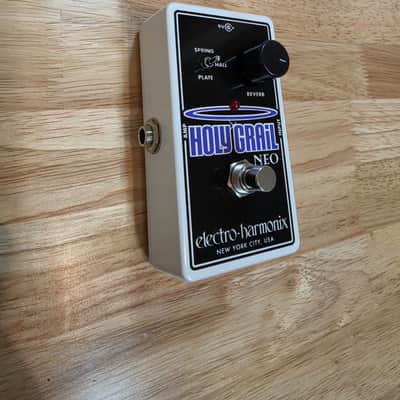 Electro-Harmonix Holy Grail Neo Reverb Guitar Effects Pedal w/ Box & Power Supply image 4