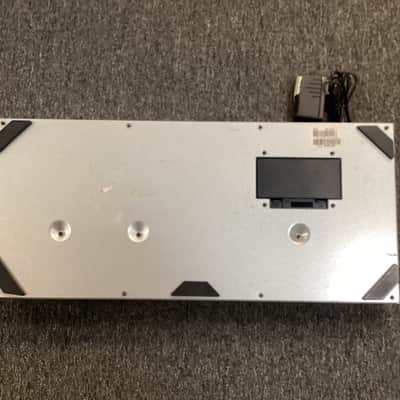 Roland FC300 Midi Foot Controller Floorboard image 3