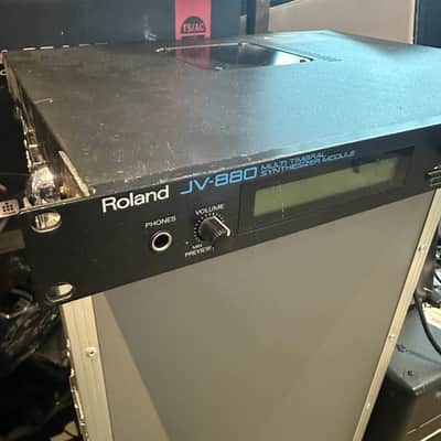 Roland JV-880 Rackmount Digital Multitimbral Synthesizer Module (Pre-Owned)