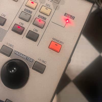 Yamaha O1V late 90's - silver (for parts, non-functioning) image 2