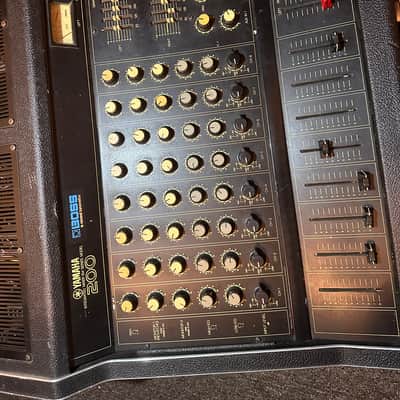 Yamaha EM-200 Powered Mixer (Vintage) image 1