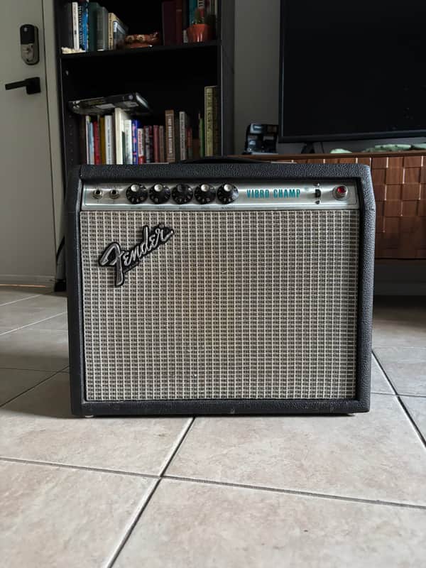 Fender 1974 Vintage Vibro Champ Tube Amplifier image 1