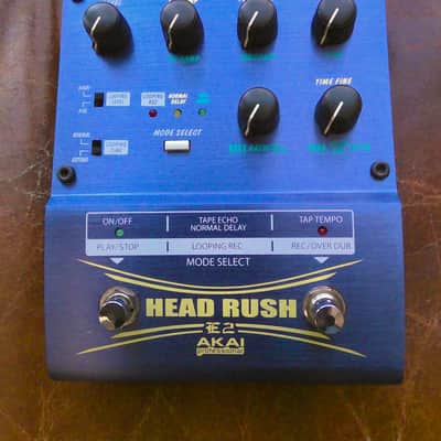 Akai E2 Headrush Delay/Looper | Reverb