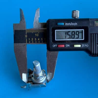 CRATE FlexWave 15R Guitar Amplifier Part: D-Shaft 3-Pin Potentiometer B250K Pot image 9
