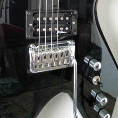 B.C. Rich Warlock (Platinum Series) 1990-2005 - Black Gloss image 4