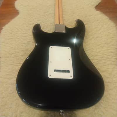 Fender 2005 MIM Stratocaster Standard 60th Anniversary HSS Black w/Padded Gig Bag image 8