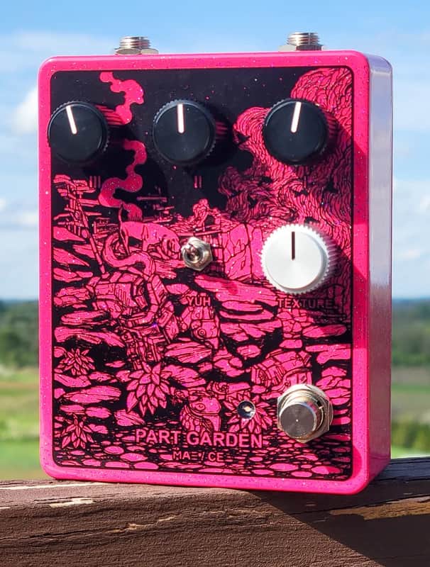 Mask Audio Electronics Part Garden - Pink image 1