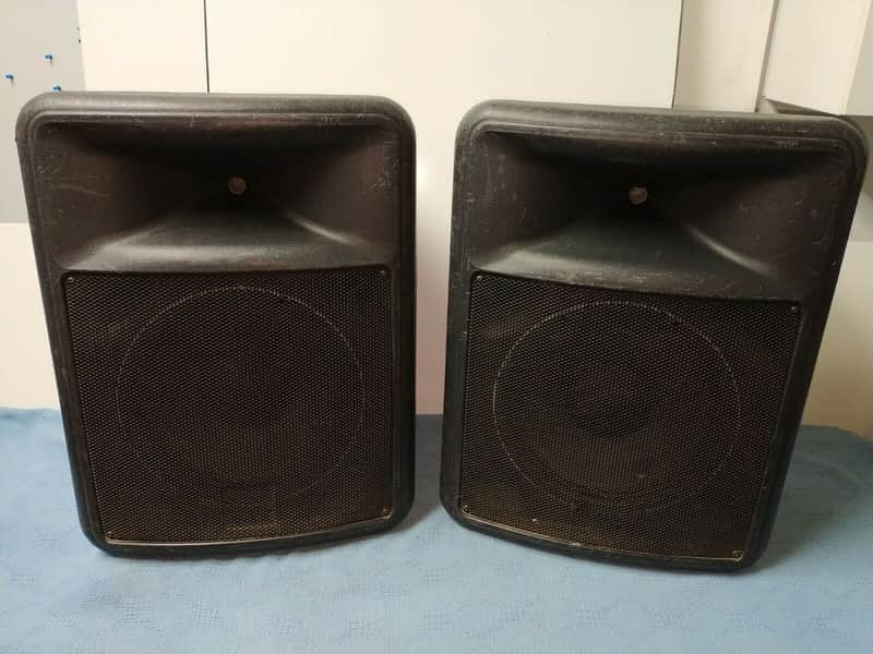 Peavey Impulse 200 Sound Reinforcement Speakers Pair Tested | Reverb