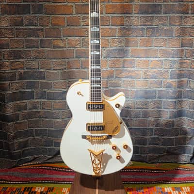 Gretsch 2002 G6134 White Penguin White w/ OHSC & CoA image 3
