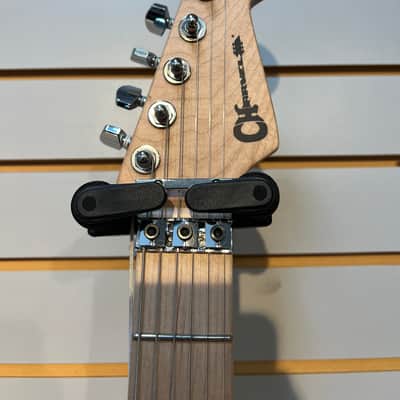 Charvel Pro-Mod So-Cal Style 1 HH FR M, Maple Fingerboard, Vintage White image 3