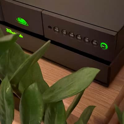 Naim Audio 152XS preamp image 4