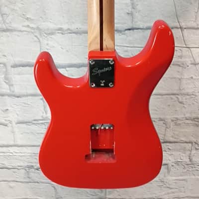 Squier Affinity Stratocaster Husk Electric Guitar image 4