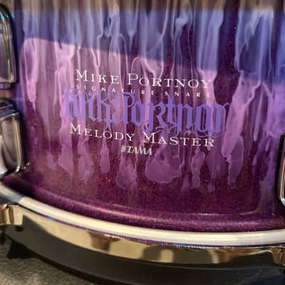 Tama Mike Portnoy signature snare 14x5.5”  2026  -  Purple sparkle with white Smokey effect image 3