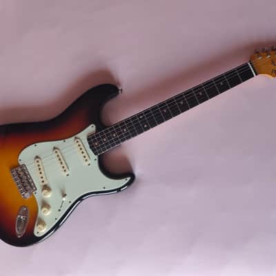Fender American Vintage II '61 Stratocaster - 3-Color Sunburst (2025) image 3