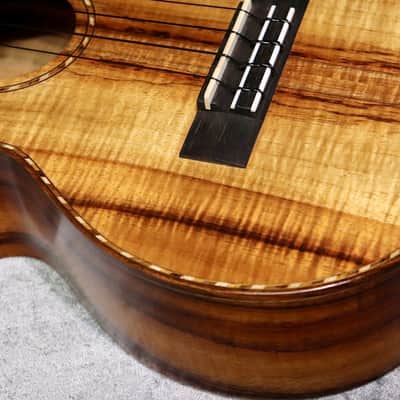 Kamaka 2022 HF-3DI Tenor Ukulele Deluxe Slotted Headstock image 5