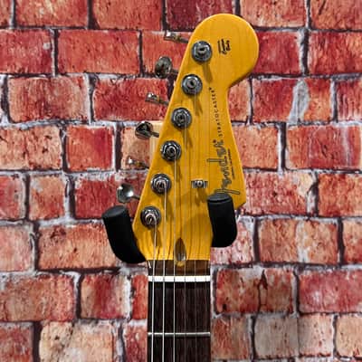 Fender American Professional Classic Stratocaster Electric Guitar- Sherwood Green With Rosewood Fingerboard image 3