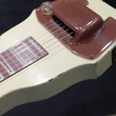 Gibson BR-9 Steel Guitar Beige / Cremora Brown 22.5" Scale Steel Guitar w/Case image 12