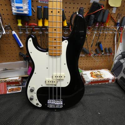 Fender Precision Bass USA Lefty 1983 - Black image 1