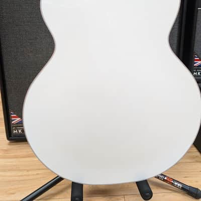 Gretsch Professional Collection Falcon Hollow Body 2024 - Present - White image 20