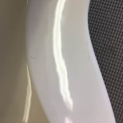 Fender Jazz Bass 5 String Cream 1998 image 5