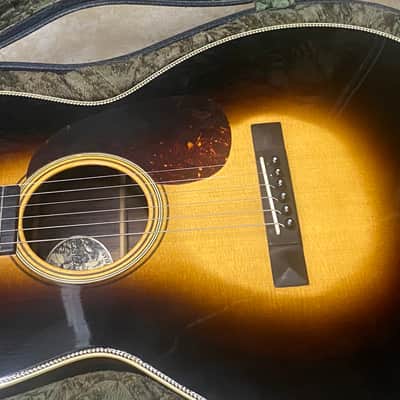 Collings 002H 12 fret slotted head image 3