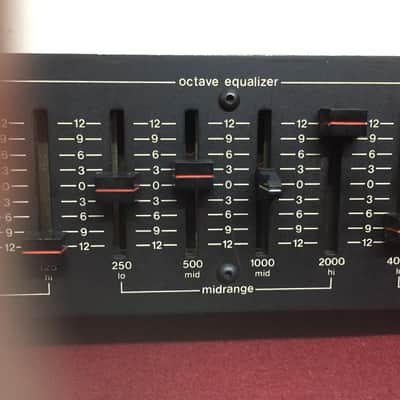 Vintage AudioControl D-11 Octave Equalizer Analyzer with Subsonic Filter Model D-11 image 4