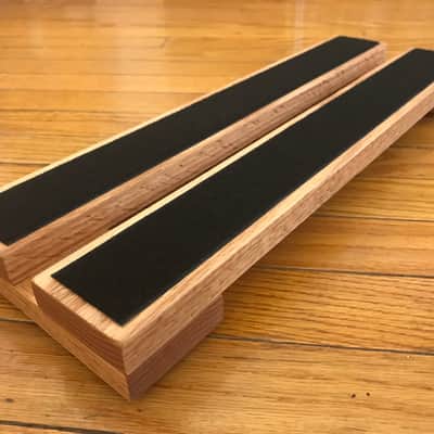 Wood Guitar Pedal Board. 18x6" Red Oak Mini Effects Pedalboard. image 2