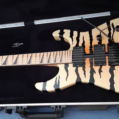 Jackson dk2m white bengal 2008 limited image 9