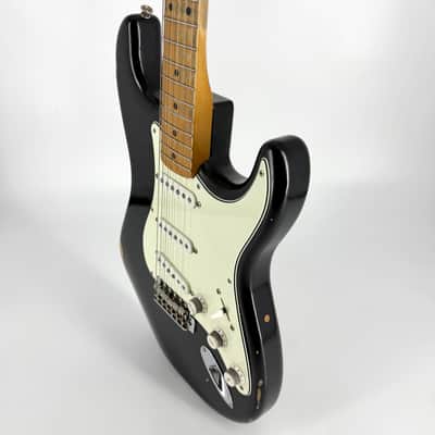 2022 Fender Vintera Road Worn 50s Stratocaster – Black image 7