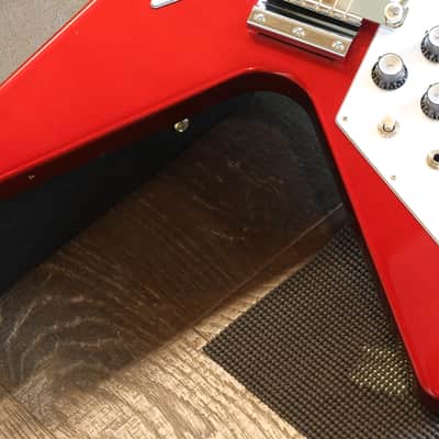 Minty! 2024 Gibson Custom Shop 1967 Reissue Flying V Electric Guitar Sparkling Burgundy + COA OHSC image 5